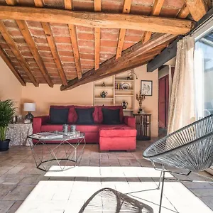 Altabella Rooftop Apartment