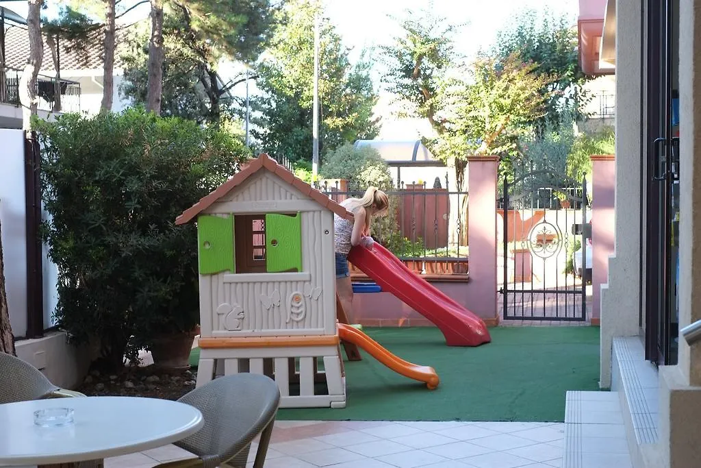 Hotel Fra I Pini Rimini